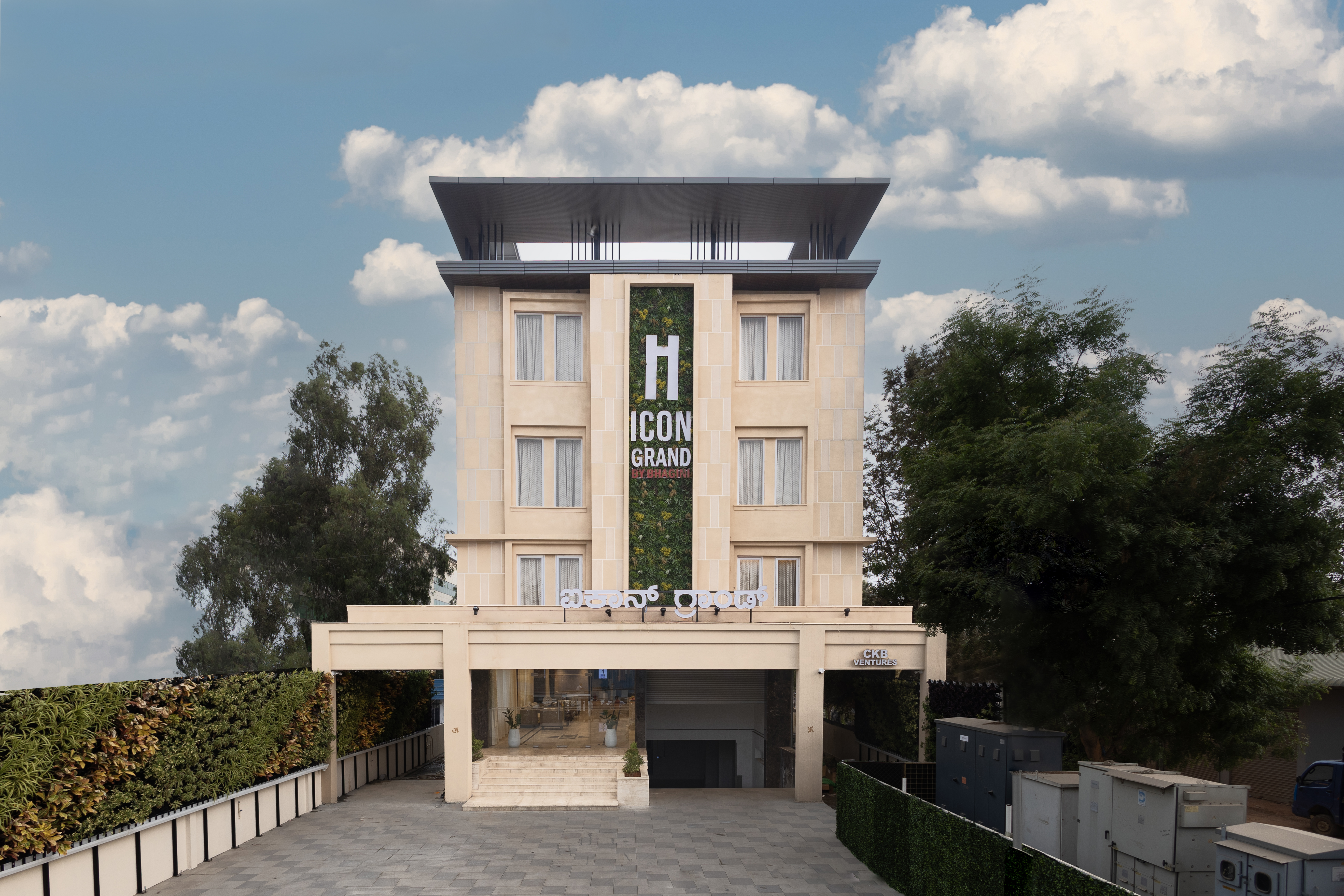 Icon Grand Hotel By Bhagini,Hal/ Old Airport Road,4 star